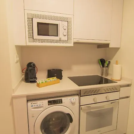 La Terraza De La Vega - Ubicacion Inmejorable , Wifi , Terraza Y Parking Gratuito * Οβιέδο