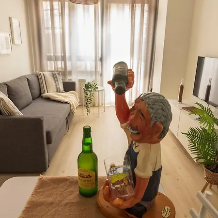 La Terraza De La Vega - Ubicacion Inmejorable , Wifi , Terraza Y Parking Gratuito *