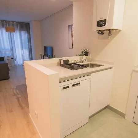 Apartment La Terraza De La Vega - Ubicacion Inmejorable , Wifi , Terraza Y Parking Gratuito *
