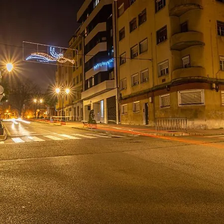 Apartment La Terraza De La Vega - Ubicacion Inmejorable , Wifi , Terraza Y Parking Gratuito *