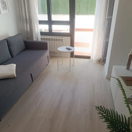 La Terraza De La Vega - Ubicacion Inmejorable , Wifi , Terraza Y Parking Gratuito * Οβιέδο