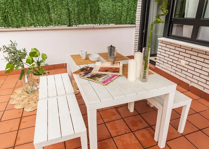 La Terraza De La Vega - Ubicacion Inmejorable , Wifi , Terraza Y Parking Gratuito * 奥维耶多