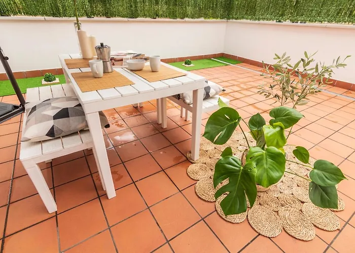 La Terraza De La Vega - Ubicacion Inmejorable , Wifi , Terraza Y Parking Gratuito * 奥维耶多