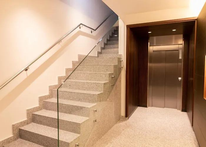 La Terraza De La Vega - Ubicacion Inmejorable , Wifi , Terraza Y Parking Gratuito