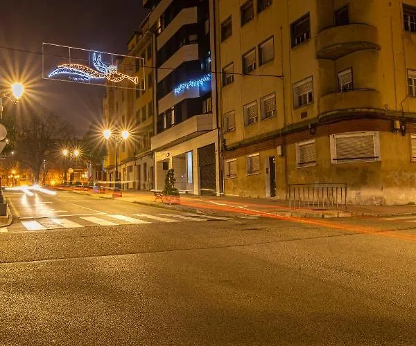 公寓 La Terraza De La Vega - Ubicacion Inmejorable , Wifi , Terraza Y Parking Gratuito *